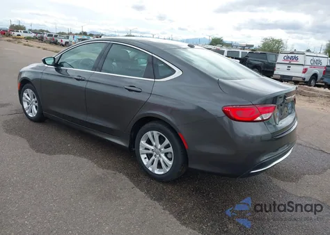 2015 Chrysler 200 Limited z USA, uszkodzony, nr VIN 1C3CCCAB1FN535361